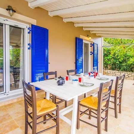 Βίλα Joanna's Sunset Antipata (Erisos)