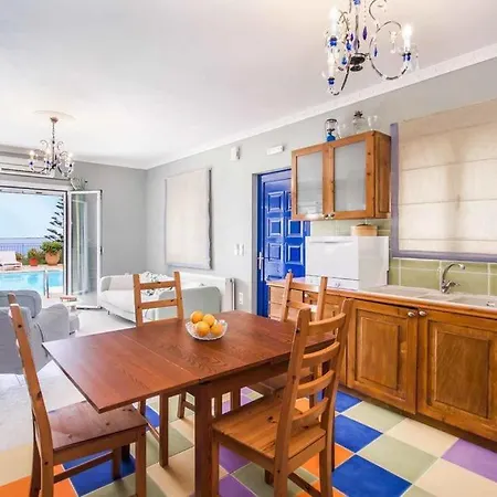 Joanna's Sunset * Antipata (Erisos)